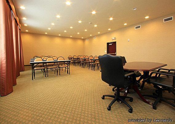 Sonesta Essential La Porte Kemudahan gambar
